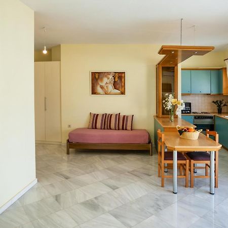 Daisy Hotel Apartments Ретимно Экстерьер фото