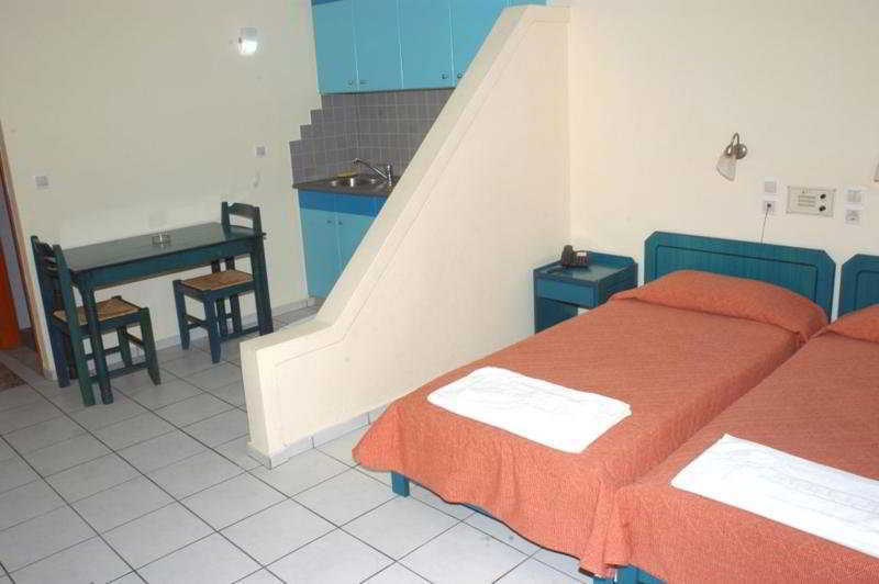 Daisy Hotel Apartments Ретимно Экстерьер фото
